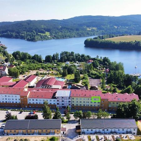 Apartman C409 V Arealu Wellness Hotelu Frymburk Esterno foto